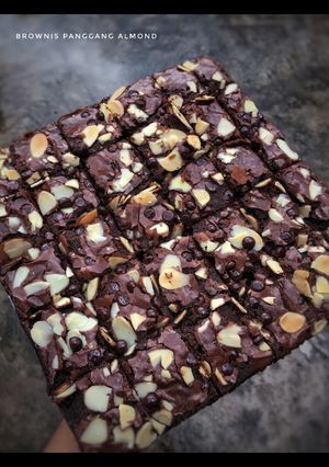 Foto resep Chewy brownies with shiny crust