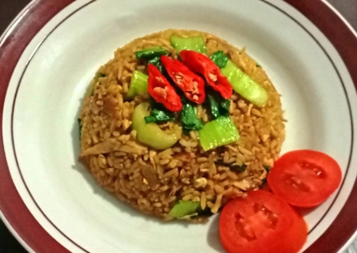 17. NasGor Pakcoy Ayam Suwir