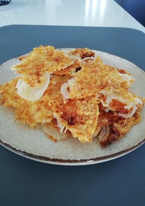 Φωτογραφία της συνταγής Onion snack (σνακ με κρεμμύδι)