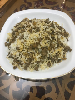 عکسی از دستور عدس پلو با گوشت چرخ کرده😋