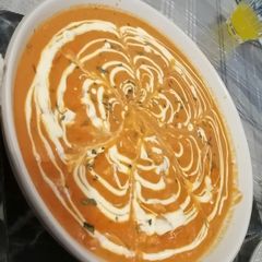 A picture of Butter chicken.
