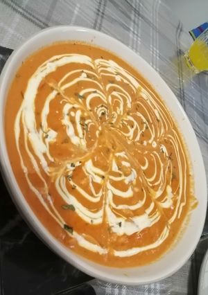 A picture of Butter chicken.