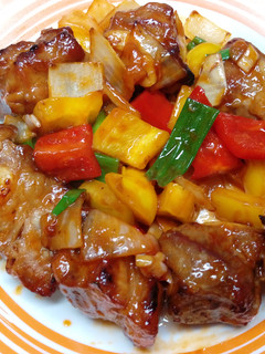 ~不油炸之糖醋排骨~餐桌上的晚餐 的食譜成品照片