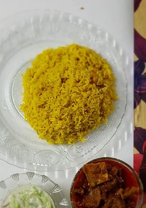 A picture of Basanti misti pulao.
