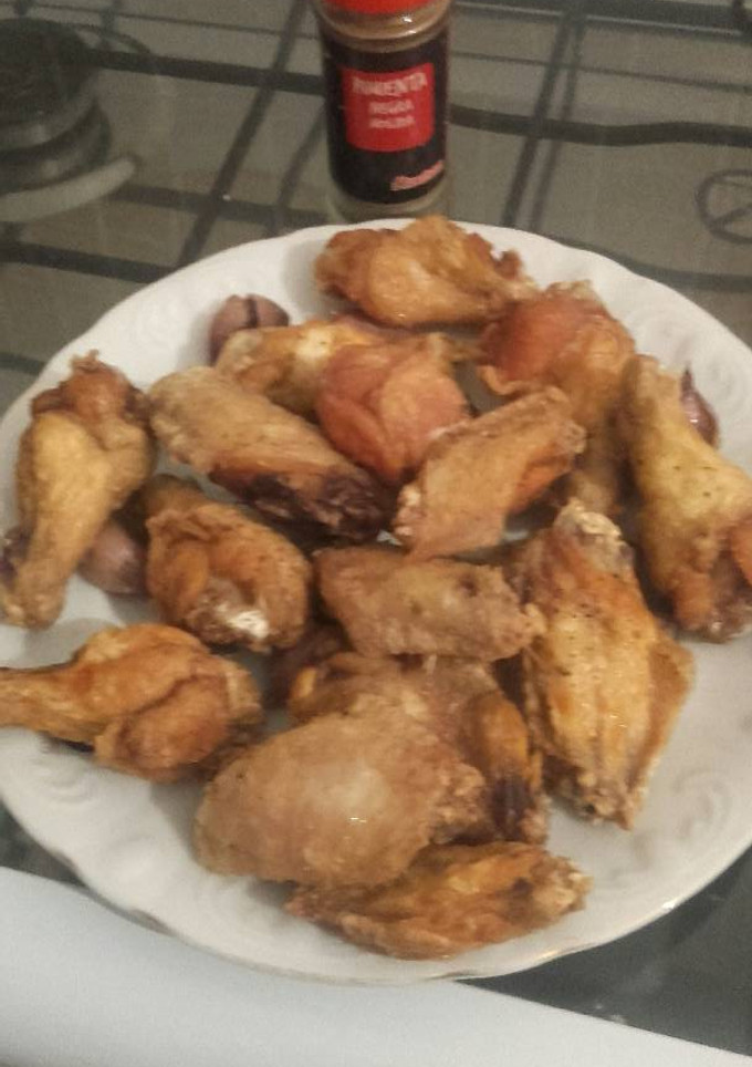 Una foto de Alitas de pollo a la pimienta