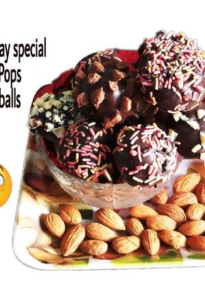 A picture of Oreo Pops/Oreo balls.