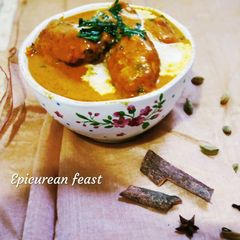 A picture of Butter Chicken.
