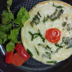 Sweet and savoury malai pancakes A picture of Sweet and savoury malai pancakes.