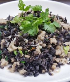 nấm mèo xào thịt bằm