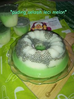 Foto resep *puding selasih leci melon*