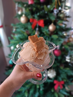 Una foto de Helado de turrón