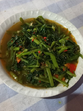 Langkah Mudah untuk Membuat Tumis kangkung, Sempurna
