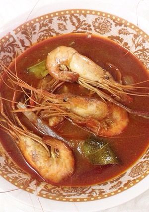 A picture of Tom Yam Goong.