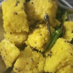 A picture of Dhokla.