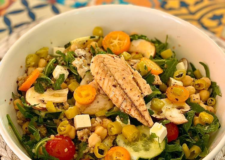 Ensalada de kumquats con caballa y quinoa