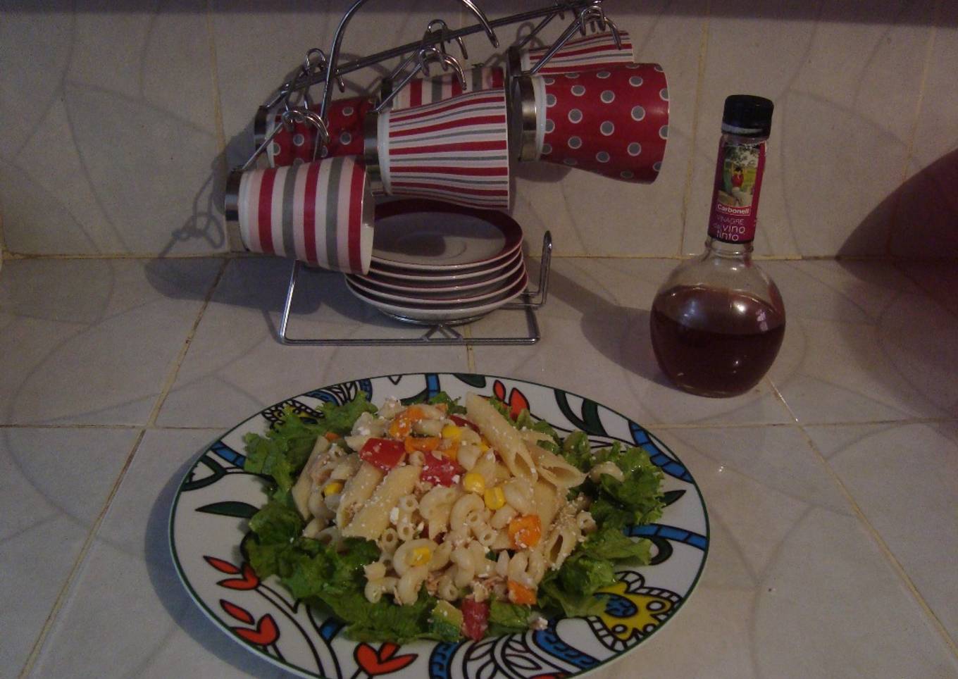 Pasta con verduras y atún