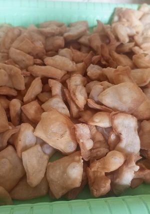A picture of Crunchy Chin Chin Flakes.