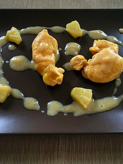 Una foto de Pechuga de pollo con piña