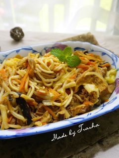 咖哩什錦炒麵 的食譜成品照片