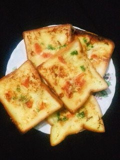 A picture of Spicy bread toast.