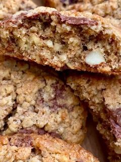 Foto di 77 • Cookies integrali con avena, mandorle e cioccolato