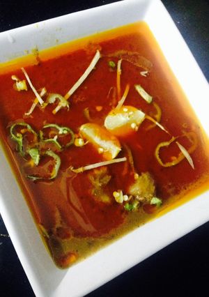 A picture of Beef nihari.