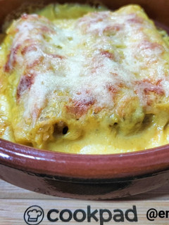 Una foto de Canelones de carne de cocido con bechamel sabor Cookpad