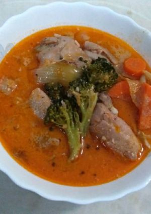 Hình của món Gà nấu pate.