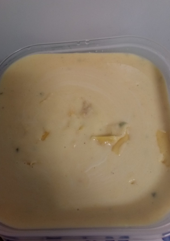 Una foto de Crema de calabaza y queso al cebollino