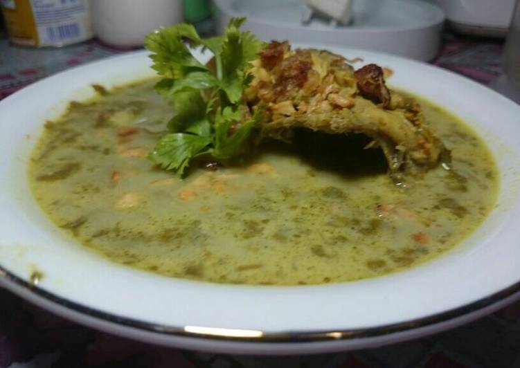 Bahan Bobor daun singkong mix ayam panggang presto | Langkah Membuat Bobor daun singkong mix ayam panggang presto Yang Enak Banget