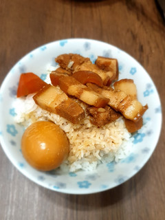電鍋版滷肉 的食譜成品照片