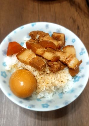 電鍋版滷肉 的食譜成品照片