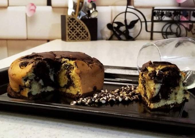 Recipe of Speedy Choco marble cake with minty vanilla (Eggless)