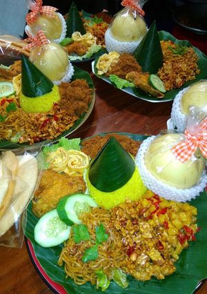 Foto resep Nasi kuning praktis