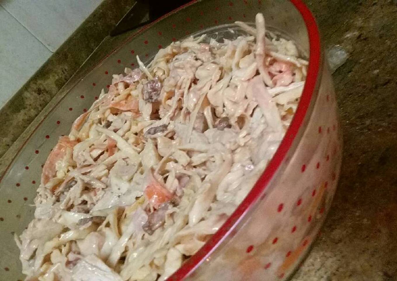 Ensalada del curro (Pollo y col.)