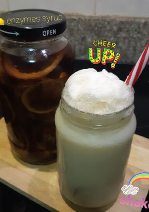 รูปของ Yakult Lemon Enzyme Shake ยาคูลท์น้ำผึ้ง-มะนาวเชค