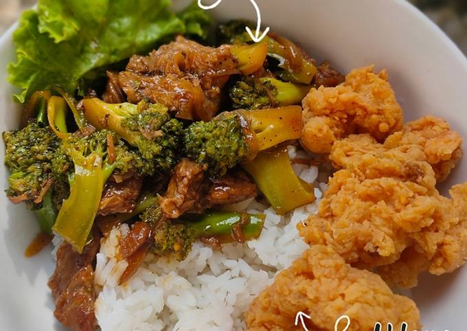 Rice bowl (Brokoli Sapi Lada Hitam dan Udang Crispy) - projectfootsteps.org