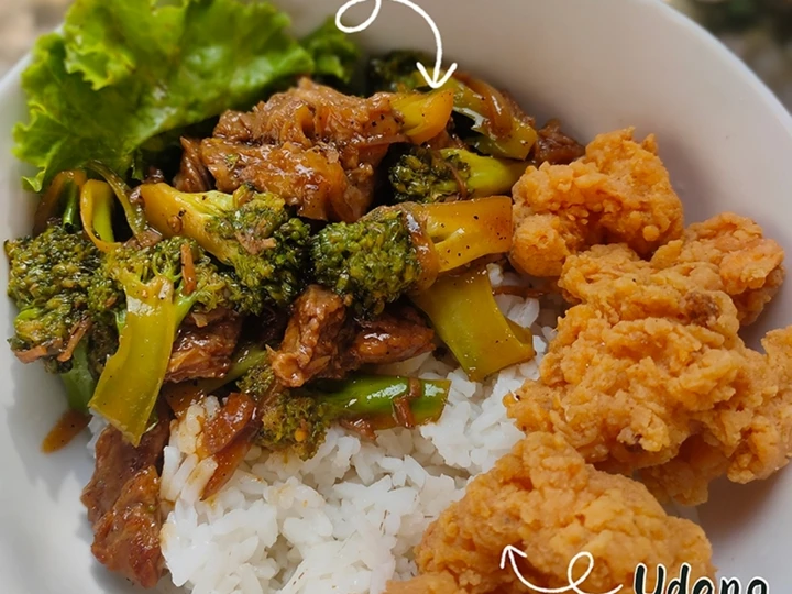 Cara Gampang Membuat Resep Rice bowl (Brokoli Sapi Lada Hitam dan Udang Crispy) Anti Ribet, Lezat Sekali