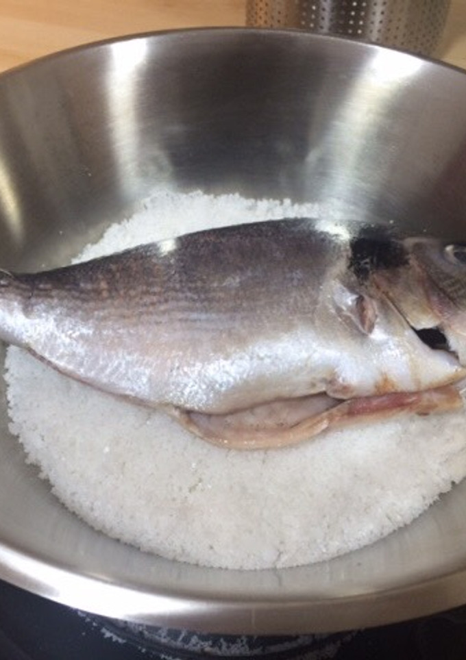 Una foto de Dorada a la sal (MyCook o Thermomix)