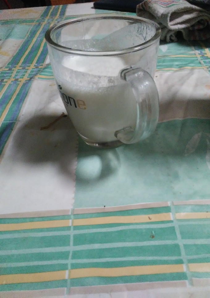 Una foto de Batido de manzana con galleta