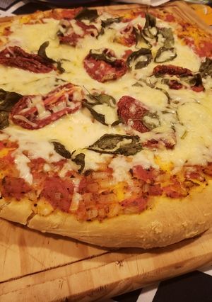 Una foto de Pizza rellena fácil