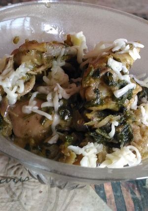 A picture of Spinach murgh kabab.