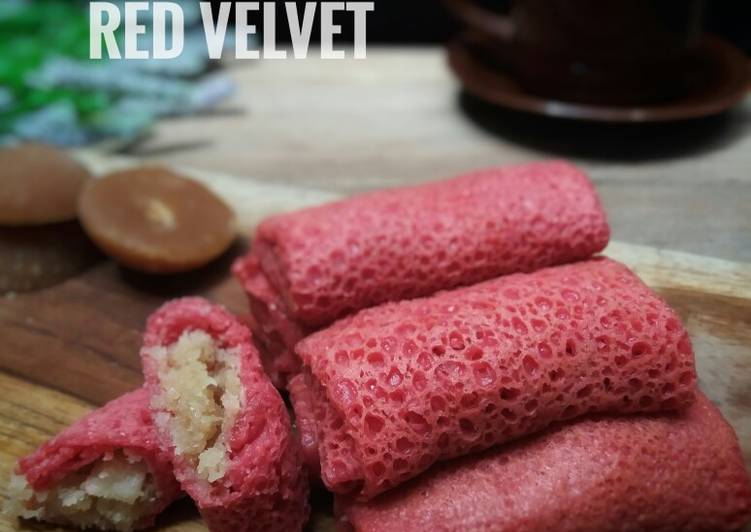 Dadar Gulung Red Velvet