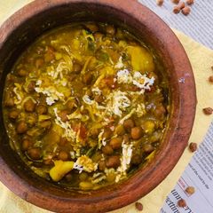 A picture of Kala Chana Masala.