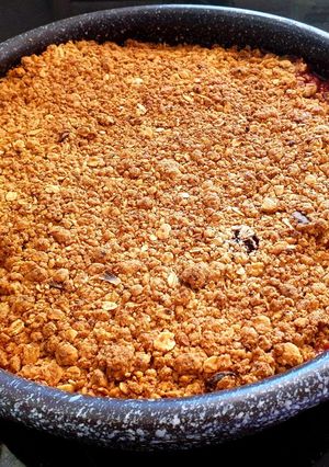 Foto principal de Crumble de manzana con moras