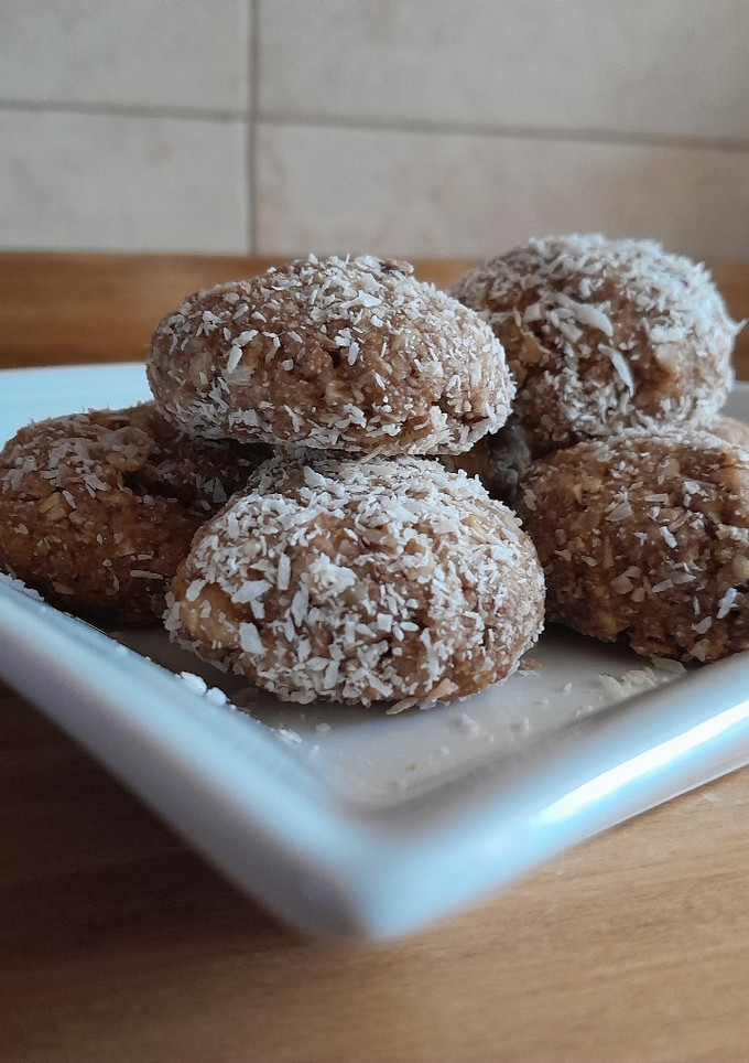 Una foto de Galletitas de avena y coco integrales