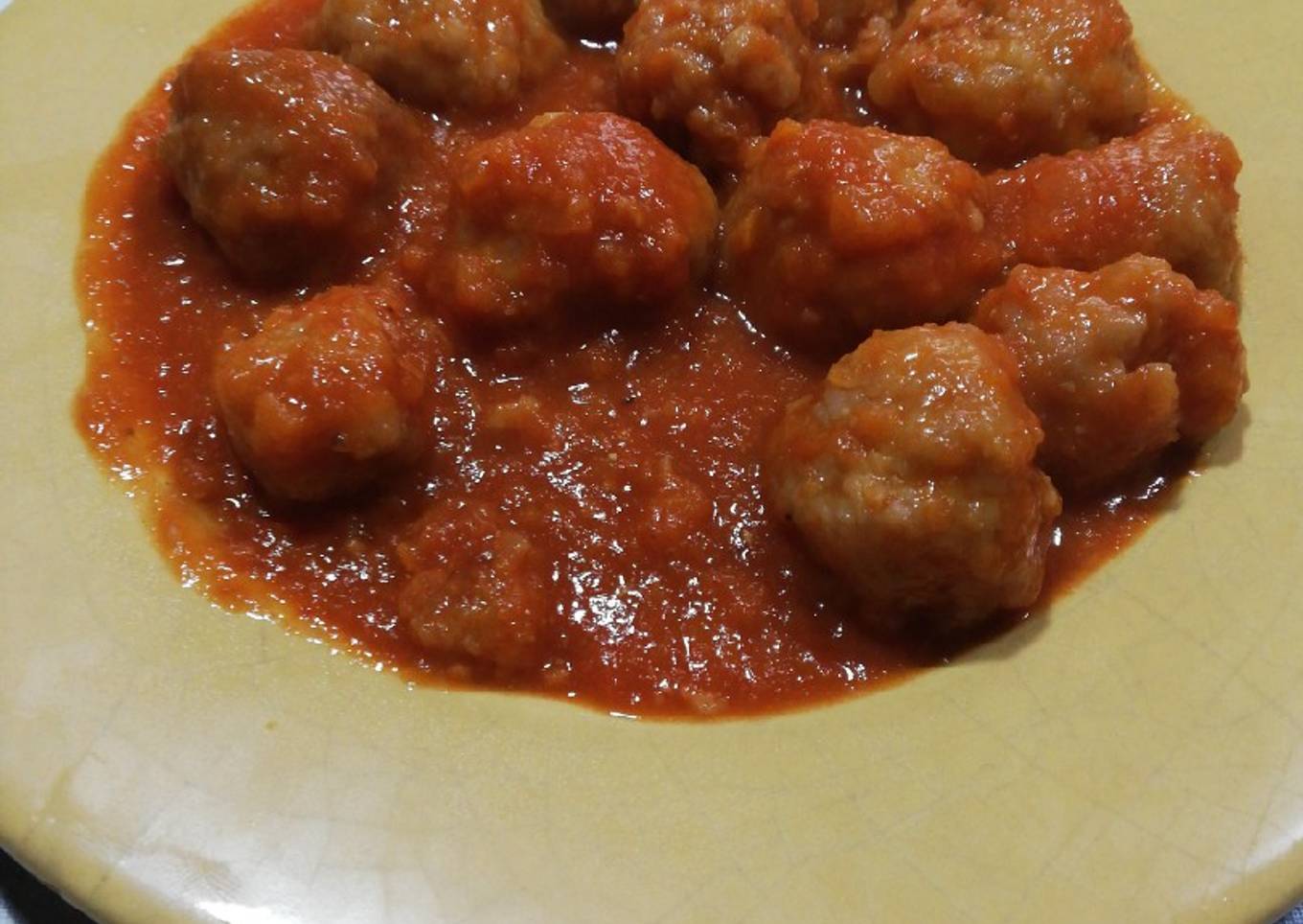 Albóndigas en salsa