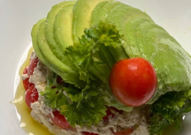 Recipe of Cheese &amp; tomatoes in avocado blanket Favorite