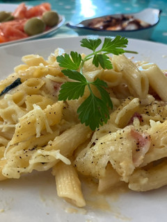 Una foto de Macarrones “alla mia carbonara”, sin nata