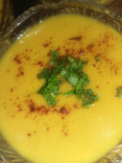 صورة لوصفة شوربة العدس مع الخضار بالخلاط 😋